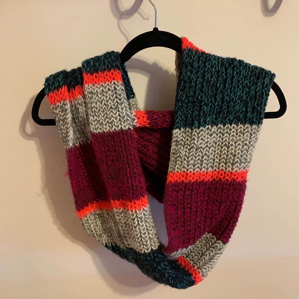 American Eagle Scarf